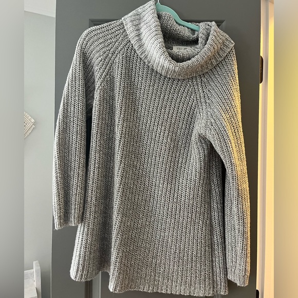 Grey cowl neck sweater - Picture 2 of 3